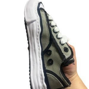 MMY Retro Style Grey and Black Sports Shoes