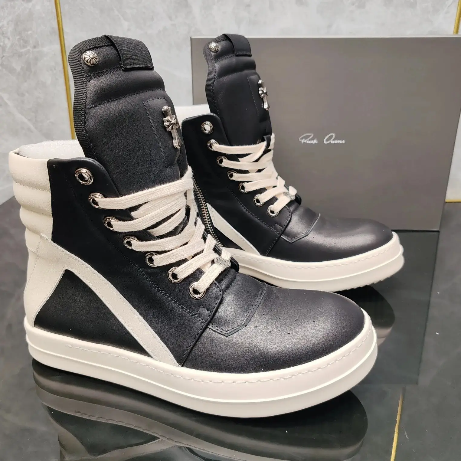 RQROK Trendy and Cool Black and White Patchwork Boots