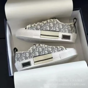 Dior Old-Fashioned Retro Style Sports Shoes
