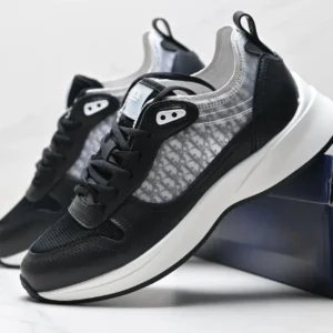 Dior retro black-and-white sports shoes