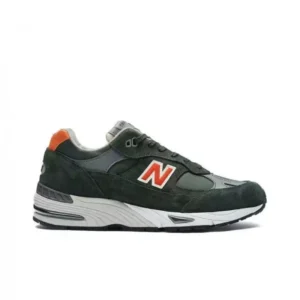New Balance retro style dark green and gray sports shoes