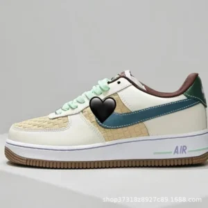 Nike Air Force 1 retro-style sports shoes