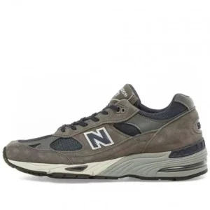 New Balance retro-style gray-brown sports shoes