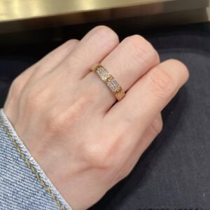 Cartier narrow version full of stars gold ring