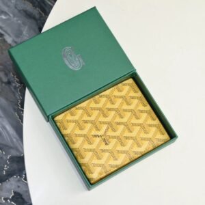 Goya classic yellow fashion wallet