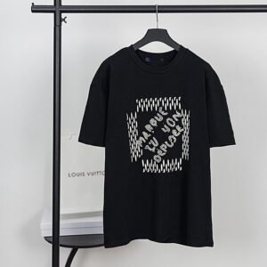 Louis Vuitton letter print black T-shirt