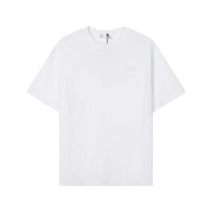 Dior minimalist style white T-shirt