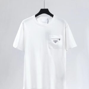 Prada simple and fashionable white T-shirt
