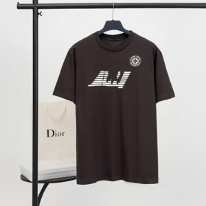 Louis Vuitton simple style dark brown T-shirt