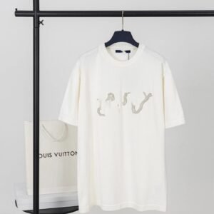 Louis Vuitton trendy white T-shirt